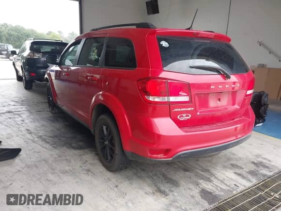 2019 Dodge Journey SE with VIN 3C4PDCBB9KT845177, listed as a IAAI auction lot 43296415 with 162,846 mi miles and . Bid and sale history available at DreamBid. Image 3.