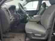 2017 Ram 1500 Express z VIN 1C6RR7FT5HS845554, wystawiony jako Copart lot #65987834 z przebiegiem 108 604 mil mil oraz Szkoda całkowita • Salvage title. Historia ofert i sprzedaży dostępna na DreamBid. Obrazek 7.