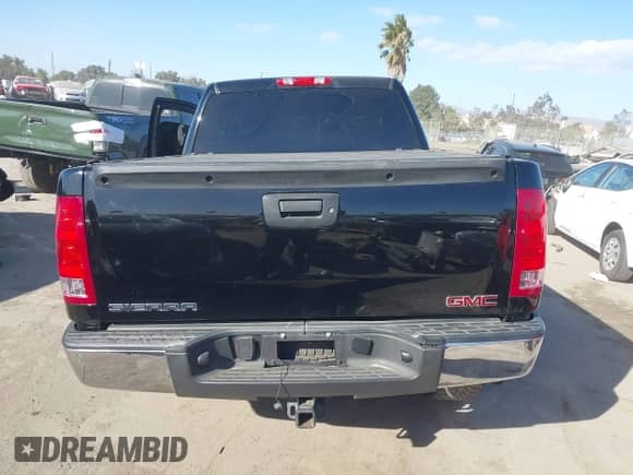 2013 GMC Sierra 1500 with VIN 3GTP1VE74DG211945, listed as a IAAI auction lot 41254964 with 80,909 mi miles and . Bid and sale history available at DreamBid. Image 17.