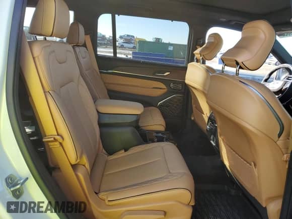 2023 Jeep Grand Cherokee Summit Reserve with VIN 1C4RJKET7P8913028, listed as a Copart auction lot 45208835 with 17,130 mi miles and Salvage title. Bid and sale history available at DreamBid. Image 11.