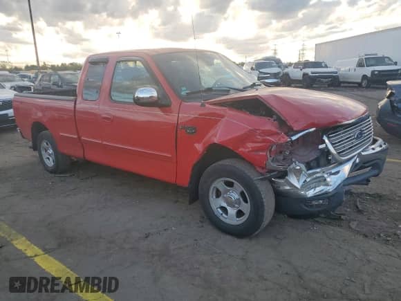2002 Ford F-150 XL с VIN 1FTRX17W92NA21051, выставлен на аукционе Copart как лот 84971355 с пробегом 99 163 миль миль и Чистый • Clean title. История ставок и продаж доступна на DreamBid. Изображение 4.