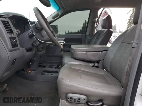 2008 Dodge 2500 SXT with VIN 3D7KS29D98G110496, listed as a Copart auction lot 43574235 with 234,733 mi miles and Clean title. Bid and sale history available at DreamBid. Image 7.
