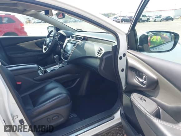 2015 Nissan Murano SL z VIN 5N1AZ2MH2FN289797, wystawiony jako IAAI lot #42566824 z przebiegiem 204 004 mil mil oraz . Historia ofert i sprzedaży dostępna na DreamBid. Obrazek 5.