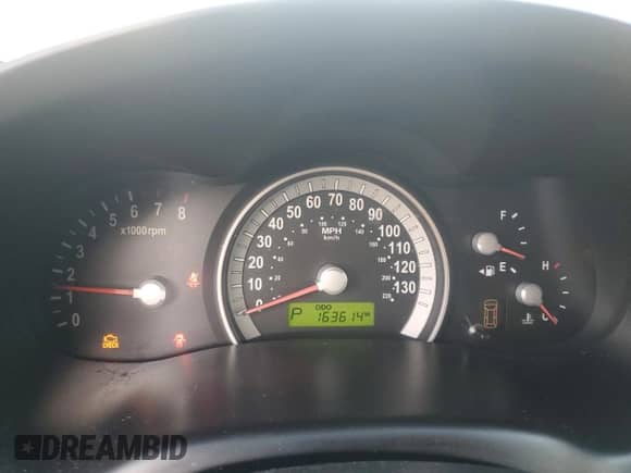 2007 Hyundai Entourage GLS с VIN KNDMC233X76035548, выставлен на аукционе Copart как лот 81875955 с пробегом 163 614 миль миль и Списание • Salvage title. История ставок и продаж доступна на DreamBid. Изображение 9.
