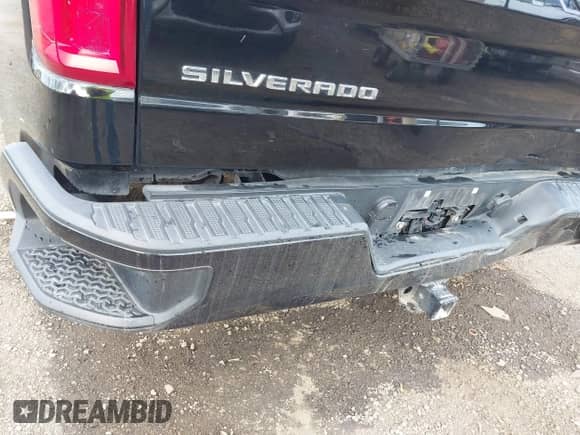 2019 Chevrolet Silverado 1500 RST с VIN 3GCPYEEK8KG113904, выставлен на аукционе IAAI как лот 43462612 с пробегом 105 046 миль миль и . История ставок и продаж доступна на DreamBid. Изображение 19.