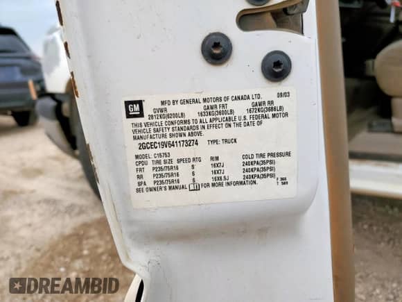 2004 Chevrolet Silverado 1500 Work Truck with VIN 2GCEC19V641173274, listed as a Copart auction lot 70104735 with 184,952 mi miles and Salvage title. Bid and sale history available at DreamBid. Image 12.