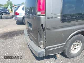 1999 Chevrolet Express с VIN 1GBFG15R2X1071275, выставлен на аукционе IAAI как лот 42464365 с пробегом Не указан миль и . История ставок и продаж доступна на DreamBid. Изображение 6.