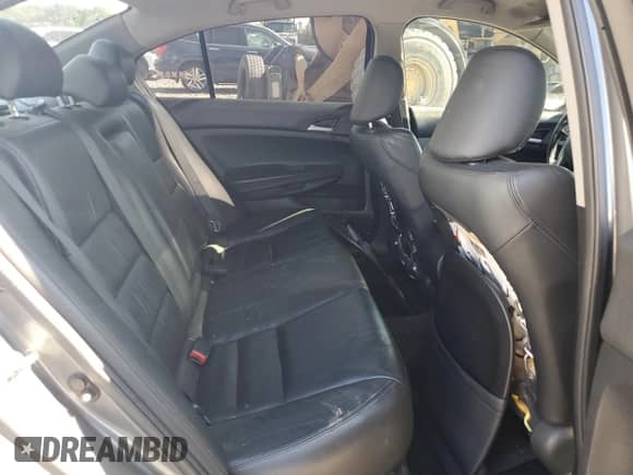 2012 Honda Accord SE с VIN 1HGCP2F6XCA188803, выставлен на аукционе Copart как лот 72030895 с пробегом 208 488 миль миль и Списание • Salvage title. История ставок и продаж доступна на DreamBid. Изображение 10.