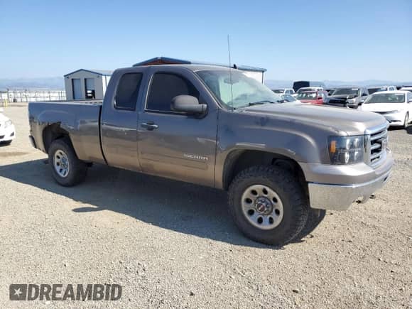 2013 GMC Sierra 1500 SL с VIN 1GTR2UEA7DZ161117, выставлен на аукционе Copart как лот 81020835 с пробегом 209 635 миль миль и Чистый • Clean title. История ставок и продаж доступна на DreamBid. Изображение 4.