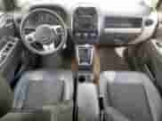 2017 Jeep Compass High Altitude с VIN 1C4NJCEB6HD197971, выставлен на аукционе Copart как лот 82244975 с пробегом 152 273 миль миль и Списание • Salvage title. История ставок и продаж доступна на DreamBid. Изображение 8.