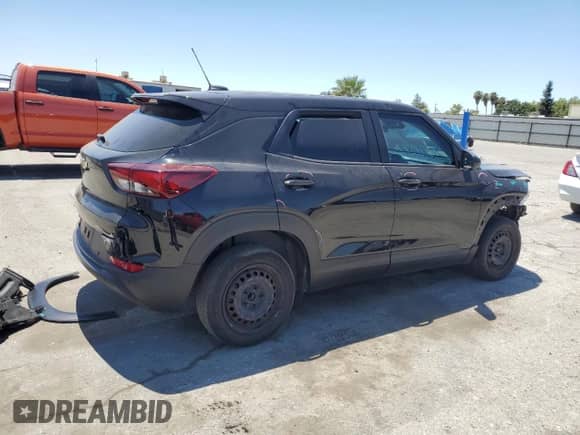 2022 Chevrolet TrailBlazer LS with VIN KL79MMS26NB146185, listed as a Copart auction lot 66498355 with 50,433 mi miles and Salvage title. Bid and sale history available at DreamBid. Image 3.