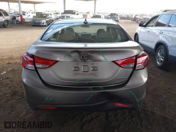 2011 Hyundai Elantra GLS z VIN 5NPDH4AEXBH048400, wystawiony jako IAAI lot #42034252 z przebiegiem 163 629 mil mil oraz . Historia ofert i sprzedaży dostępna na DreamBid. Obrazek 16.