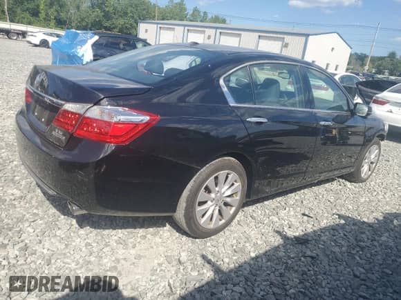 2015 Honda Accord Touring with VIN 1HGCR3F95FA035955, listed as a Copart auction lot 65572285 with 12,976 mi miles and Clean title. Bid and sale history available at DreamBid. Image 3.