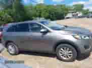 2017 Kia Sorento LX with VIN 5XYPG4A3XHG210802, listed as a IAAI auction lot 42767334 with 125,909 mi miles and . Bid and sale history available at DreamBid. Image 13.