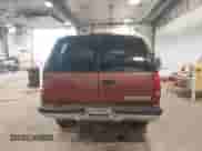 1998 Chevrolet Tahoe with VIN 1GNEK13RXWJ330934, listed as a IAAI auction lot 41431736 with 269,137 mi miles and . Bid and sale history available at DreamBid. Image 16.