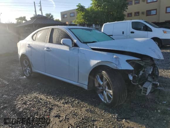 2010 Lexus IS 250 z VIN JTHBF5C28A5117085, wystawiony jako Copart lot #80249915 z przebiegiem 181 022 mil mil oraz Nie do naprawy • Non repairable. Historia ofert i sprzedaży dostępna na DreamBid. Obrazek 4.