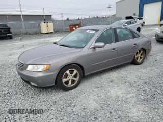 2007 Hyundai Azera SE z VIN KMHFC46F07A220615, wystawiony jako Copart lot #41463145 z przebiegiem 270 218 mil mil oraz Czysty tytuł • Clean title. Historia ofert i sprzedaży dostępna na DreamBid. Obrazek 1.