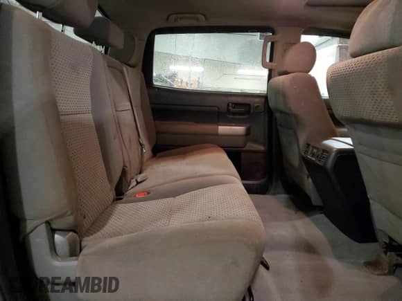 2008 Toyota Tundra z VIN 5TBDV54168S519218, wystawiony jako Copart lot #69140345 z przebiegiem 339 097 mil mil oraz Szkoda całkowita • Salvage title. Historia ofert i sprzedaży dostępna na DreamBid. Obrazek 10.