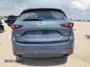2024 Mazda CX-5 S Preferred z VIN JM3KFBCL5R0412704, wystawiony jako Copart lot #70064615 z przebiegiem Nie podano mil oraz Szkoda całkowita • Salvage title. Historia ofert i sprzedaży dostępna na DreamBid. Obrazek 6.