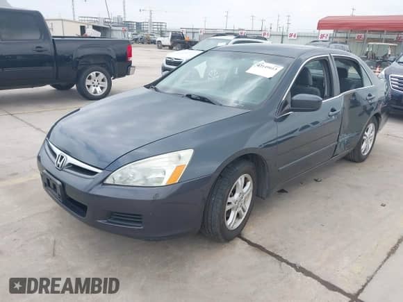 2007 Honda Accord LX SE с VIN 1HGCM55327A152739, выставлен на аукционе IAAI как лот 42149013 с пробегом 134 348 миль миль и . История ставок и продаж доступна на DreamBid. Изображение 2.