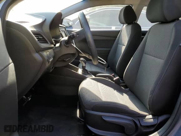 2018 Hyundai Accent SEL with VIN 3KPC24A33JE029301, listed as a Copart auction lot 60714885 with 86,824 mi miles and Salvage title. Bid and sale history available at DreamBid. Image 7.