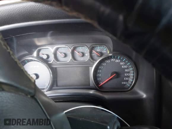 2016 Chevrolet Silverado 2500HD LT z VIN 1GC1KVE88GF247168, wystawiony jako IAAI lot #40907712 z przebiegiem Nie podano mil oraz . Historia ofert i sprzedaży dostępna na DreamBid. Obrazek 7.