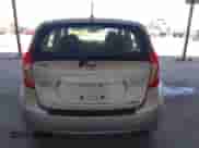 2015 Nissan Note SV z VIN 3N1CE2CP1FL381861, wystawiony jako IAAI lot #42965851 z przebiegiem 82 470 mil mil oraz . Historia ofert i sprzedaży dostępna na DreamBid. Obrazek 16.