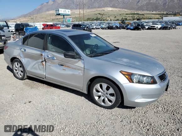 2009 Honda Accord EX-L with VIN 5KBCP36809B501784, listed as a Copart auction lot 82787015 with 207,473 mi miles and Clean title. Bid and sale history available at DreamBid. Image 4.