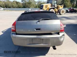 2005 Dodge Magnum SE z VIN 2D4FV48V05H190343, wystawiony jako Copart lot #75058534 z przebiegiem 180 373 mil mil oraz Szkoda całkowita • Salvage title. Historia ofert i sprzedaży dostępna na DreamBid. Obrazek 6.