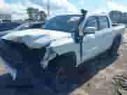 2022 Nissan Frontier SV с VIN 1N6ED1EK6NN671965, выставлен на аукционе IAAI как лот 42212742 с пробегом 37 127 миль миль и . История ставок и продаж доступна на DreamBid. Изображение 6.