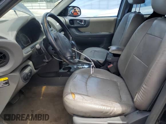 2005 Hyundai Santa Fe GLS с VIN KM8SC13EX5U979860, выставлен на аукционе Copart как лот 65954185 с пробегом 255 118 миль миль и Списание • Salvage title. История ставок и продаж доступна на DreamBid. Изображение 7.