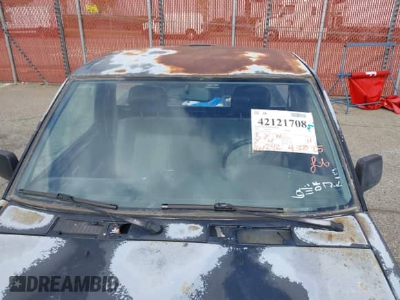 1994 Nissan Frontier with VIN 1N6SD11S0RC314212, listed as a IAAI auction lot 42121708 with 161,292 mi miles and . Bid and sale history available at DreamBid. Image 16.