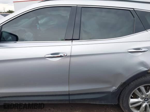 2015 Hyundai Santa Fe с VIN 5XYZW4LA1FG267037, выставлен на аукционе IAAI как лот 42489243 с пробегом 145 068 миль миль и . История ставок и продаж доступна на DreamBid. Изображение 14.