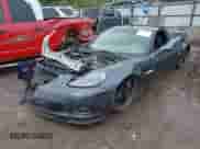 2010 Chevrolet Corvette Z16 Grand Sport 3LT z VIN 1G1YW2DW9A5102907, wystawiony jako IAAI lot #42054489 z przebiegiem 44 569 mil mil oraz . Historia ofert i sprzedaży dostępna na DreamBid. Obrazek 2.