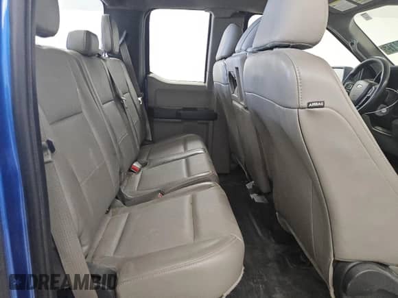 2016 Ford F-150 XLT z VIN 1FTFX1EF3GKD46888, wystawiony jako Copart lot #61362475 z przebiegiem 235 205 mil mil oraz Czysty tytuł • Clean title. Historia ofert i sprzedaży dostępna na DreamBid. Obrazek 10.