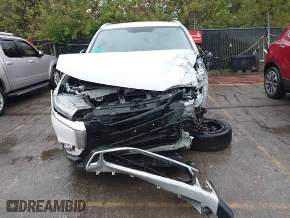2019 Mitsubishi Outlander ES с VIN JA4AZ3A30KZ027048, выставлен на аукционе IAAI как лот 43249985 с пробегом 146 833 миль миль и . История ставок и продаж доступна на DreamBid. Изображение 12.