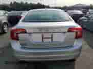 2015 Volvo S60 с VIN YV126MFA9F1316573, выставлен на аукционе Copart как лот 78624584 с пробегом 151 677 миль миль и Списание • Salvage title. История ставок и продаж доступна на DreamBid. Изображение 6.