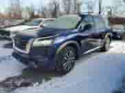 2022 Nissan Pathfinder Platinum с VIN 5N1DR3DH1NC219172, выставлен на аукционе Copart как лот 50154845 с пробегом 57 108 миль миль и Списание • Salvage title. История ставок и продаж доступна на DreamBid. Изображение 1.