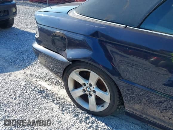 2004 BMW 3 Series 325Ci with VIN WBABW33424PL24083, listed as a IAAI auction lot 43148452 with Not provided miles and . Bid and sale history available at DreamBid. Image 6.