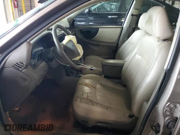 2000 Chevrolet Malibu LS z VIN 1G1NE52J9Y6326326, wystawiony jako Copart lot #72615584 z przebiegiem 235 408 mil mil oraz Szkoda całkowita • Salvage title. Historia ofert i sprzedaży dostępna na DreamBid. Obrazek 7.