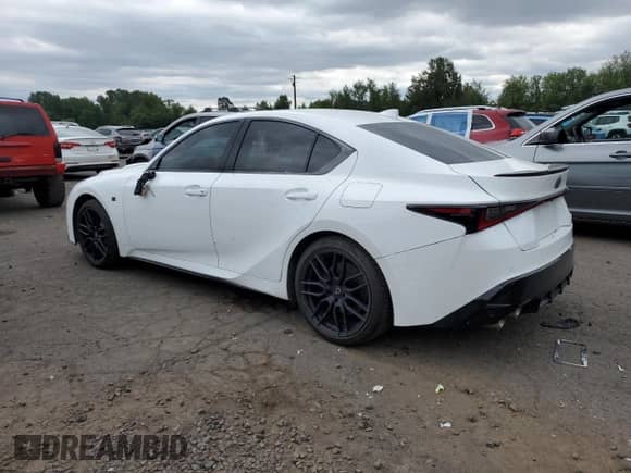 2024 Lexus IS 500 F Sport Performance z VIN JTHAP1D27R5005406, wystawiony jako Copart lot #61624155 z przebiegiem 8 936 mil mil oraz Szkoda całkowita • Salvage title. Historia ofert i sprzedaży dostępna na DreamBid. Obrazek 2.