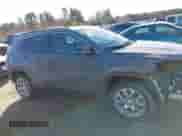 2024 Jeep Compass Latitude Lux с VIN 3C4NJDFN8RT602268, выставлен на аукционе IAAI как лот 41449109 с пробегом 11 137 миль миль и . История ставок и продаж доступна на DreamBid. Изображение 13.