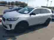 2019 Kia Sorento LX с VIN 5XYPG4A51KG594221, выставлен на аукционе IAAI как лот 42292617 с пробегом 124 132 миль миль и . История ставок и продаж доступна на DreamBid. Изображение 2.