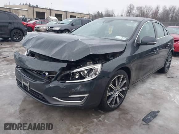 2015 Volvo S60 T5 Premier с VIN YV1612TK3F1359338, выставлен на аукционе IAAI как лот 41645209 с пробегом 106 822 миль миль и . История ставок и продаж доступна на DreamBid. Изображение 2.