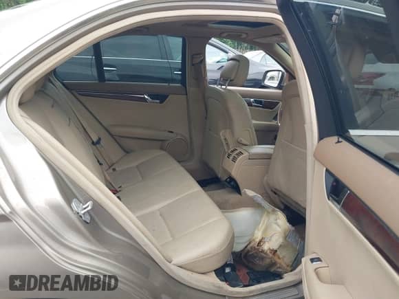 2008 Mercedes-Benz C 300 Sport with VIN WDDGF81X38F113155, listed as a IAAI auction lot 43309351 with 138,702 mi miles and . Bid and sale history available at DreamBid. Image 8.