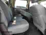 2015 Ram 1500 Big Horn z VIN 1C6RR6LTXFS566614, wystawiony jako Copart lot #70064065 z przebiegiem 93 515 mil mil oraz Czysty tytuł • Clean title. Historia ofert i sprzedaży dostępna na DreamBid. Obrazek 10.