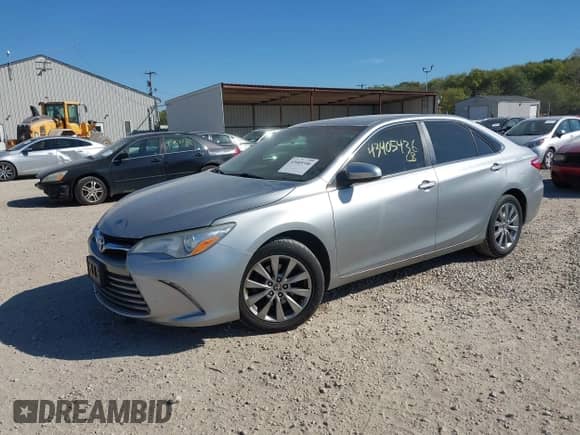 2015 Toyota Camry SE с VIN 4T1BF1FK9FU073774, выставлен на аукционе IAAI как лот 43405346 с пробегом 188 217 миль миль и . История ставок и продаж доступна на DreamBid. Изображение 17.