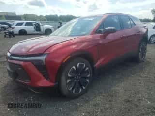 2024 Chevrolet Blazer EV eAWD RS z VIN 3GNKDCRJ4RS284871, wystawiony jako Copart lot #61724825 z przebiegiem 5 638 mil mil oraz Szkoda całkowita • Salvage title. Historia ofert i sprzedaży dostępna na DreamBid. Obrazek 1.