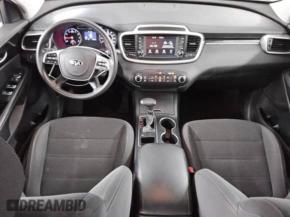 2020 Kia Sorento LX with VIN 5XYPG4A5XLG622129, listed as a Copart auction lot 80520145 with 101,822 mi miles and Clean title. Bid and sale history available at DreamBid. Image 8.