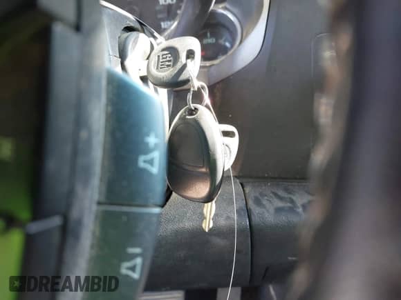 2011 Chevrolet Silverado 2500HD LT z VIN 1GC1KXC88BF107595, wystawiony jako IAAI lot #42648059 z przebiegiem 285 416 mil mil oraz . Historia ofert i sprzedaży dostępna na DreamBid. Obrazek 11.